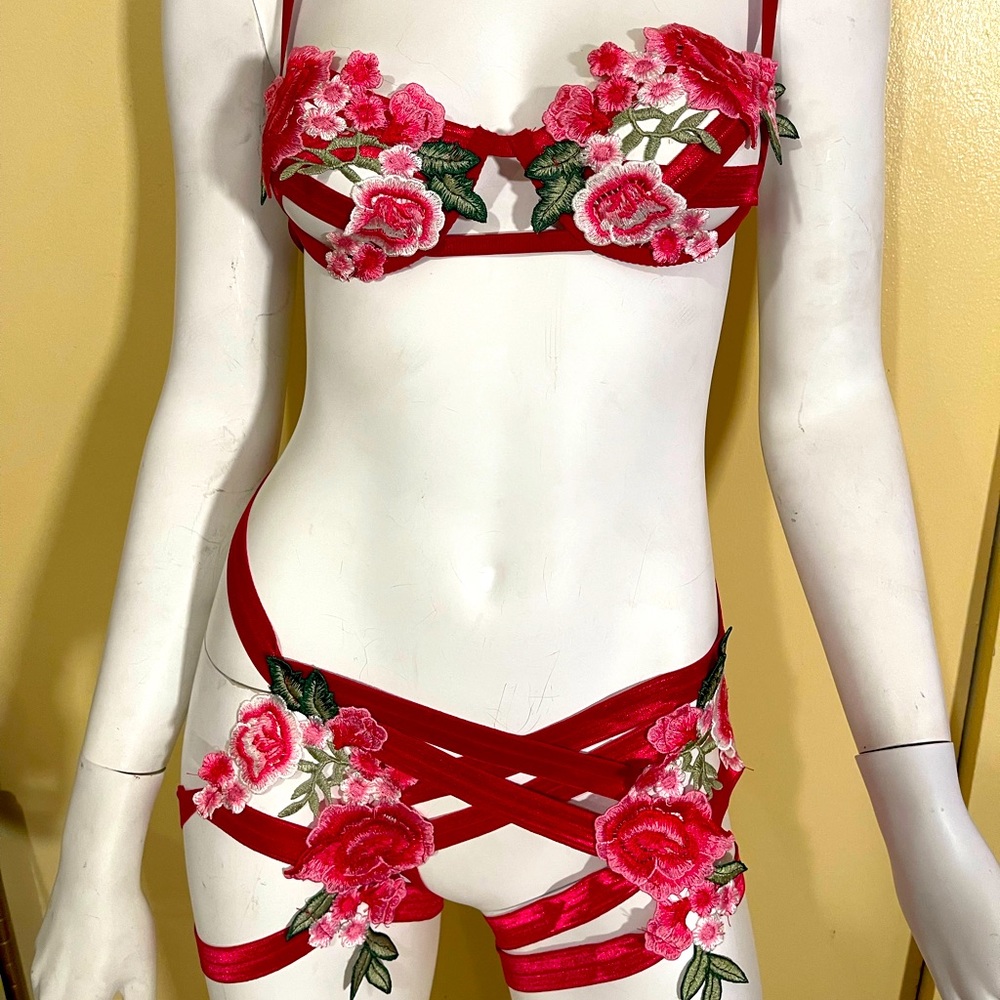 Floral detail cut out lingerie BRAND NEW